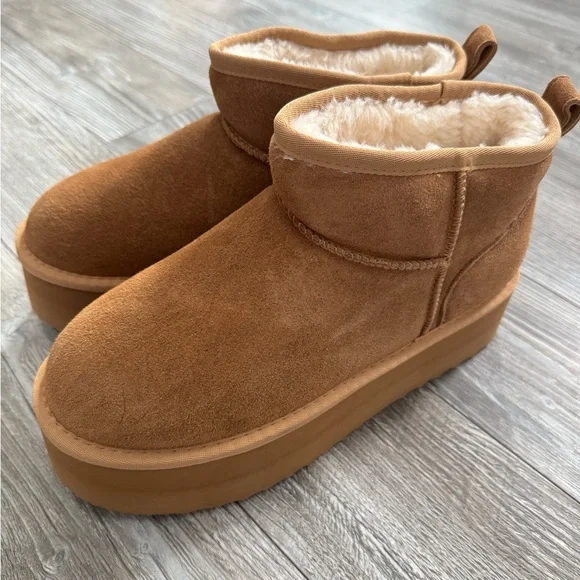 Platform Mini Boots - Picture 5 of 5